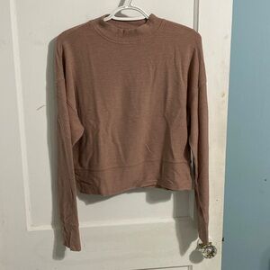 Cropped fabletics sweatshirt